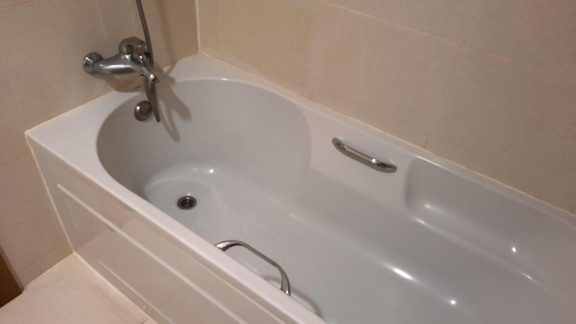 Twin Room,1227047816:JPEG